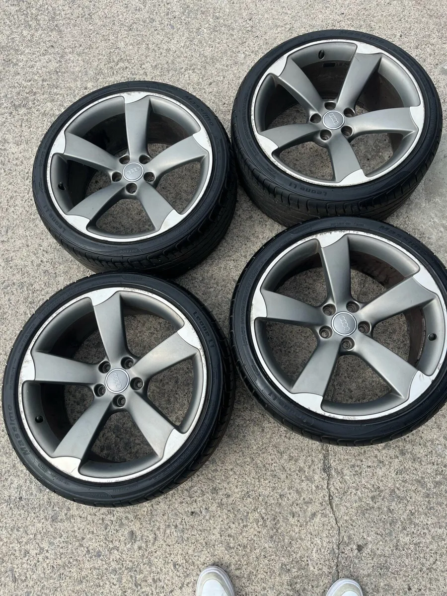 Genuine Audi 19” TTRS Alloys - Image 1