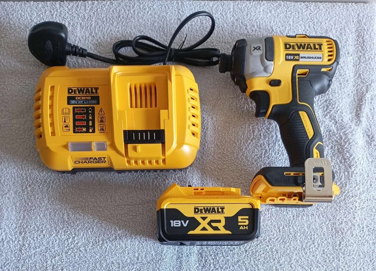 DeWalt DCF887 with Battery & Charger(New) - Image 2
