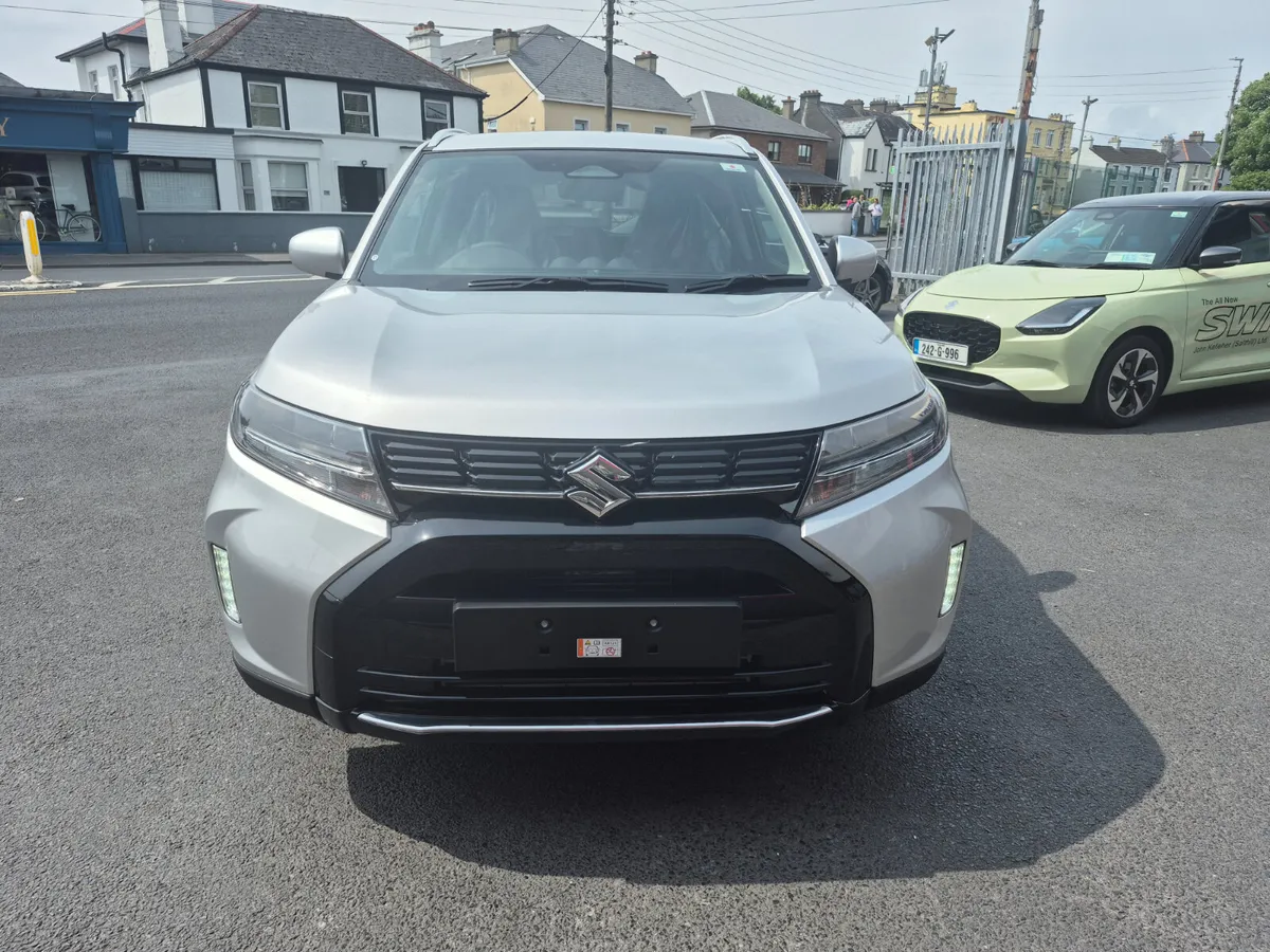 Suzuki Vitara 1.4 Motion 0% Finance - Image 3
