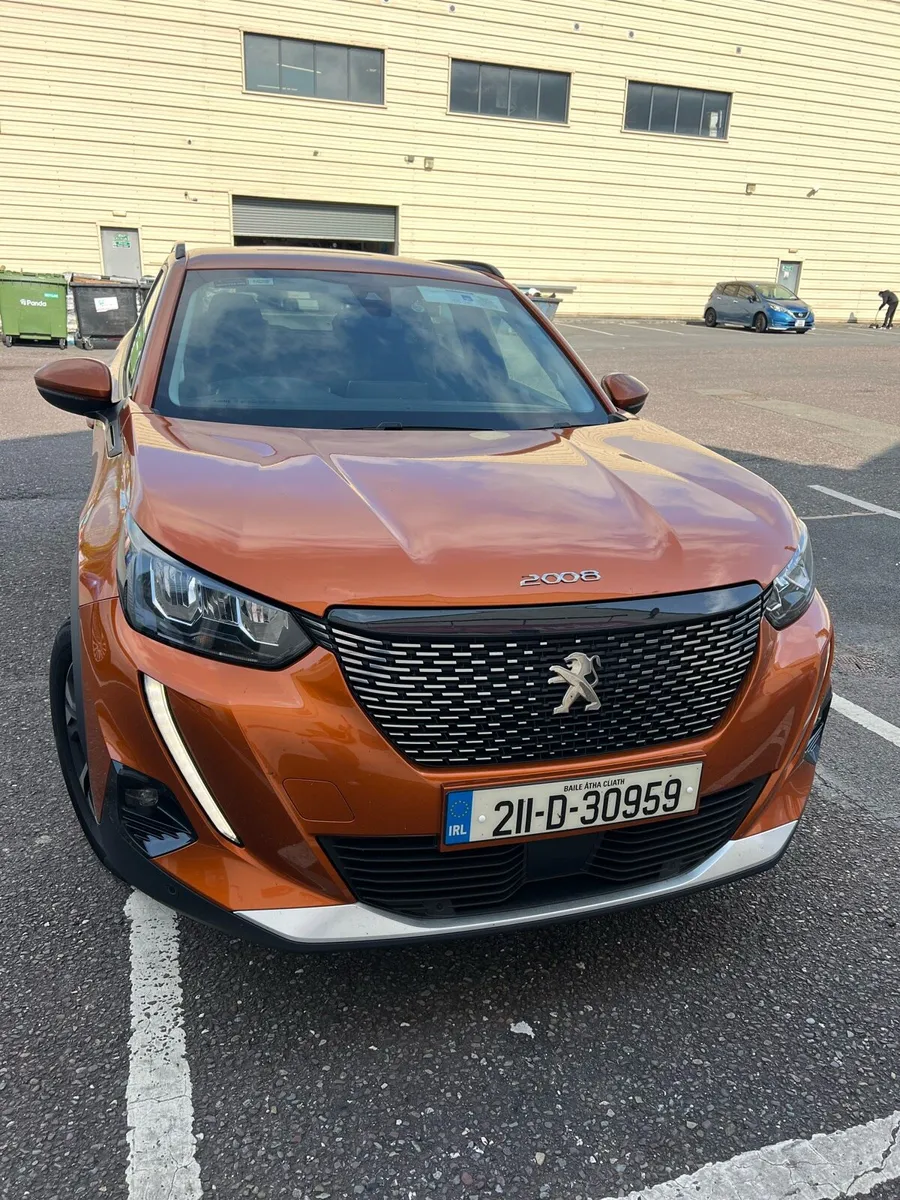 Peugeot 2008 Allure Puretech - Image 1