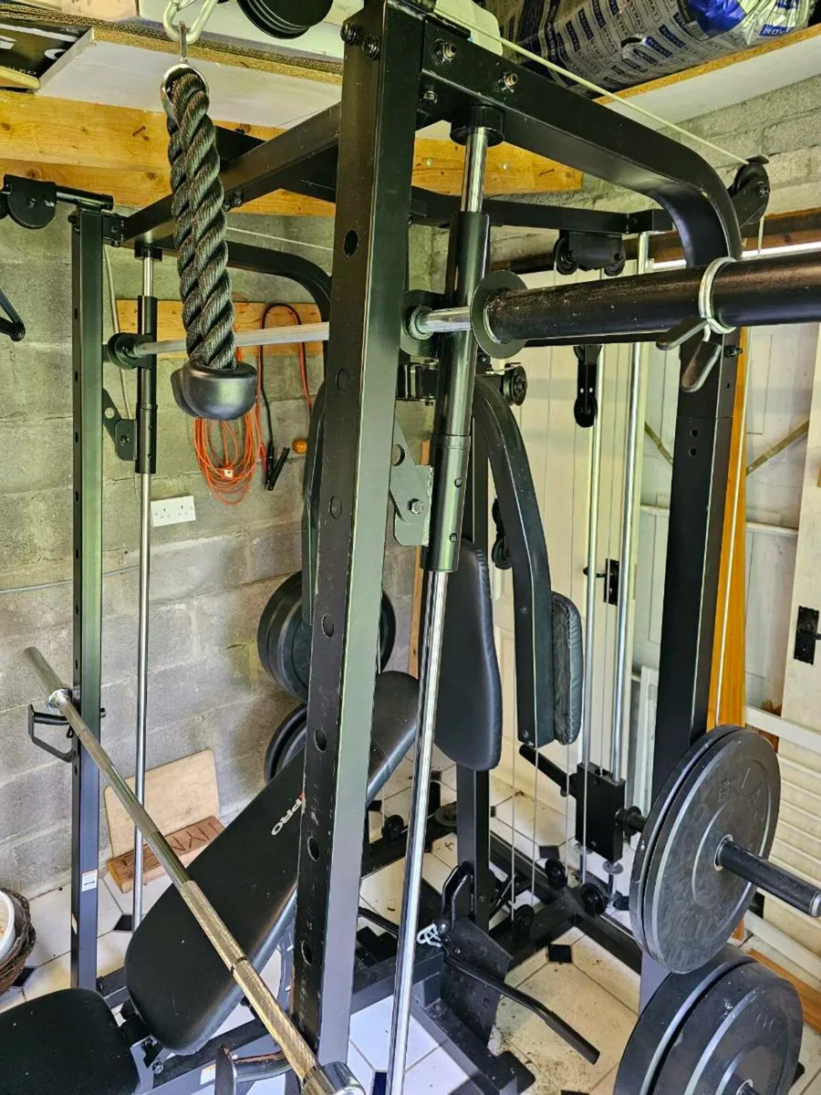 Weider Pro 8500 Smith Cage
, olympic bar + weights - Image 4