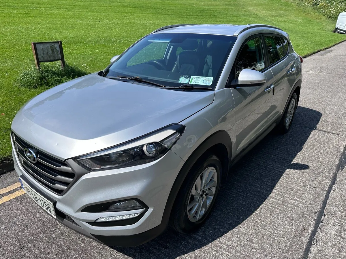 2016 Hyundai Tucson Full Leathers 1 Owner - Image 3