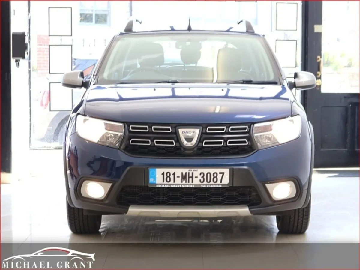 Dacia Sandero Stepway 1.0 Petrol TCe 90 Signature - Image 2