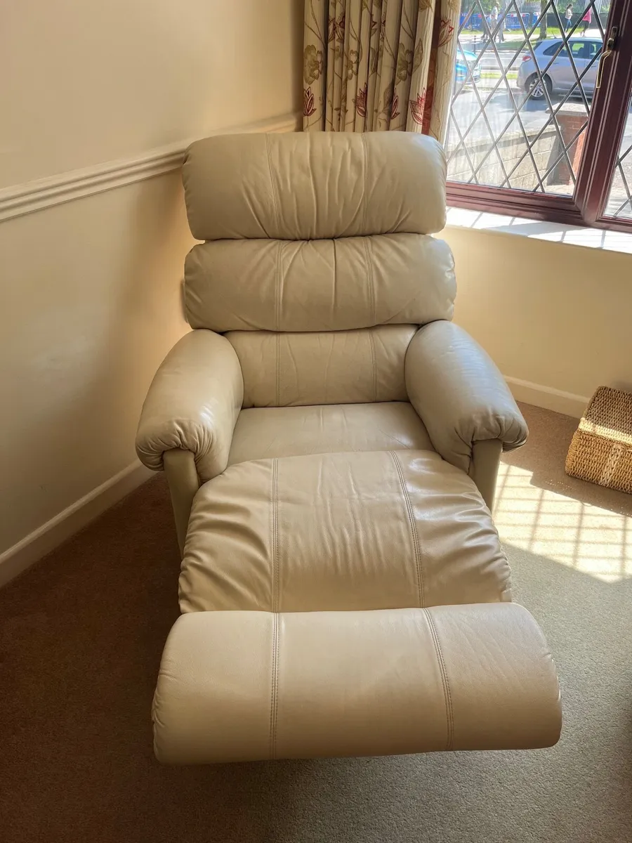 Lazyboy Cream Leather Recliner Armchair(s) - Image 2