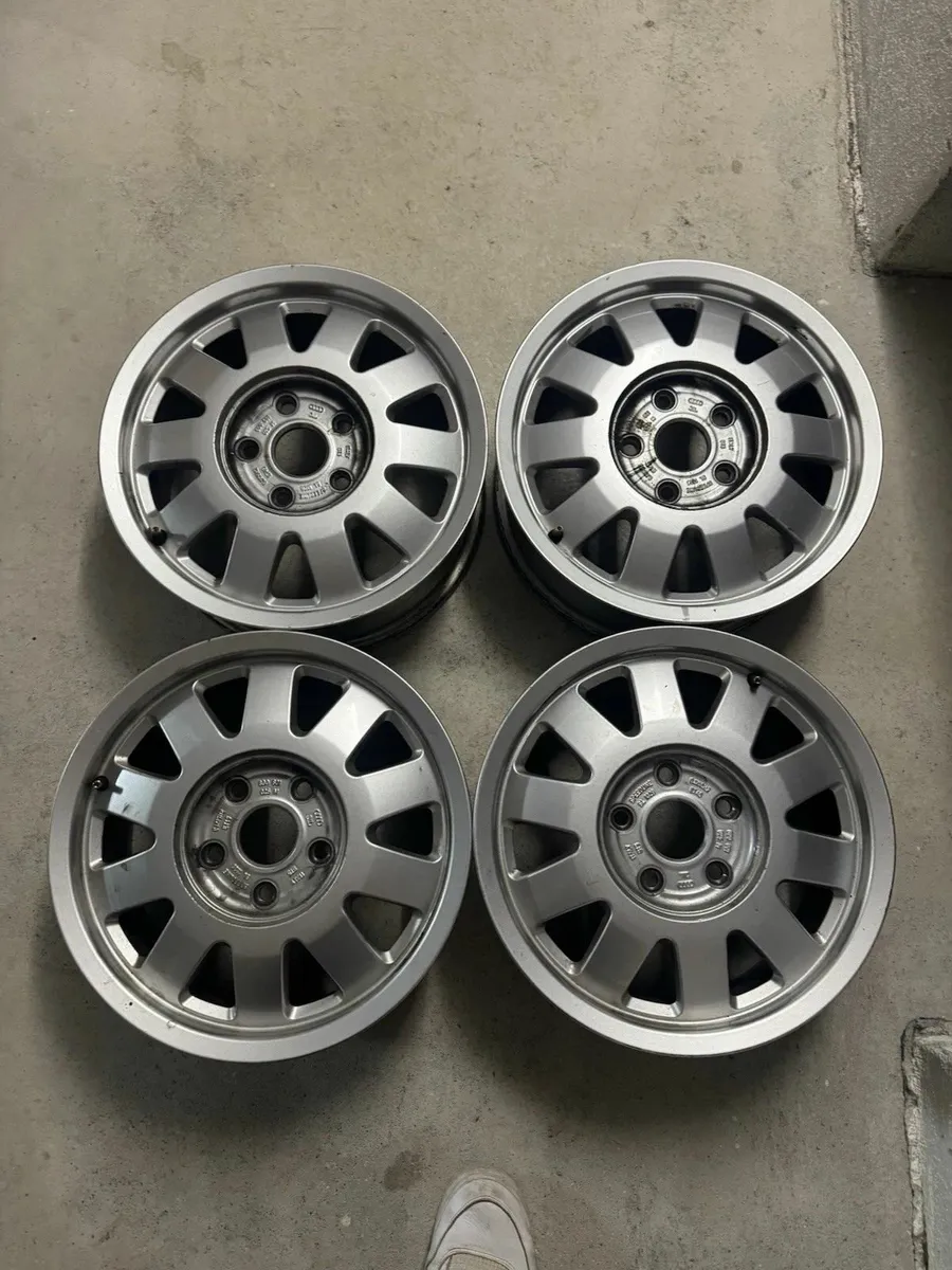 15 inch alloy rims 8D0601025  Audi A4 with covers - Image 1