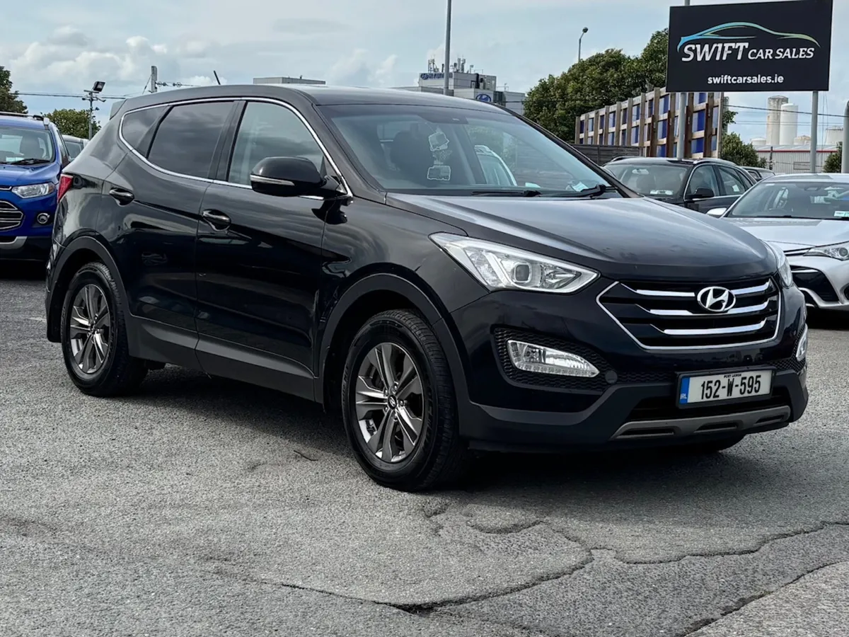 2015 Hyundai Santa Fe 2.2D Comfort Nct & Tax11/25 - Image 3