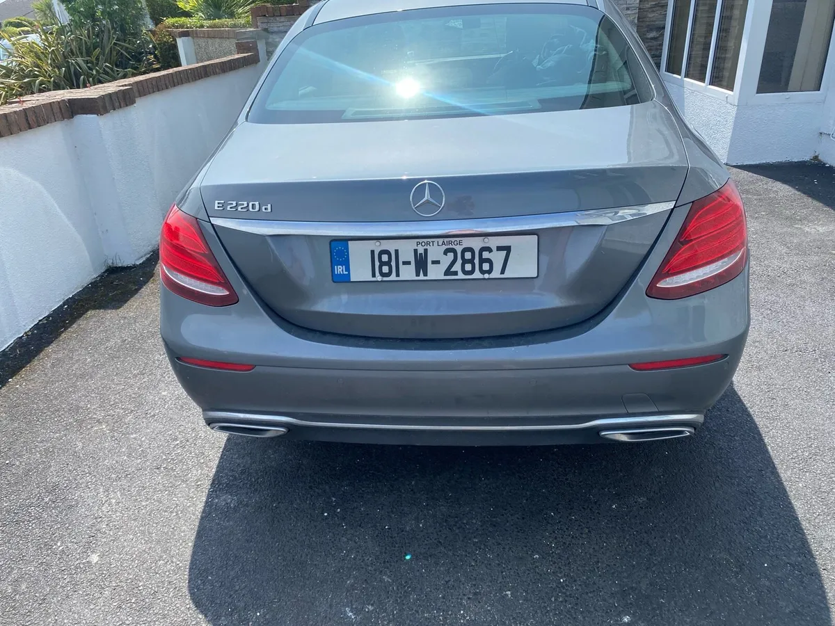 Mercedes E220D SE Automatic - Image 3