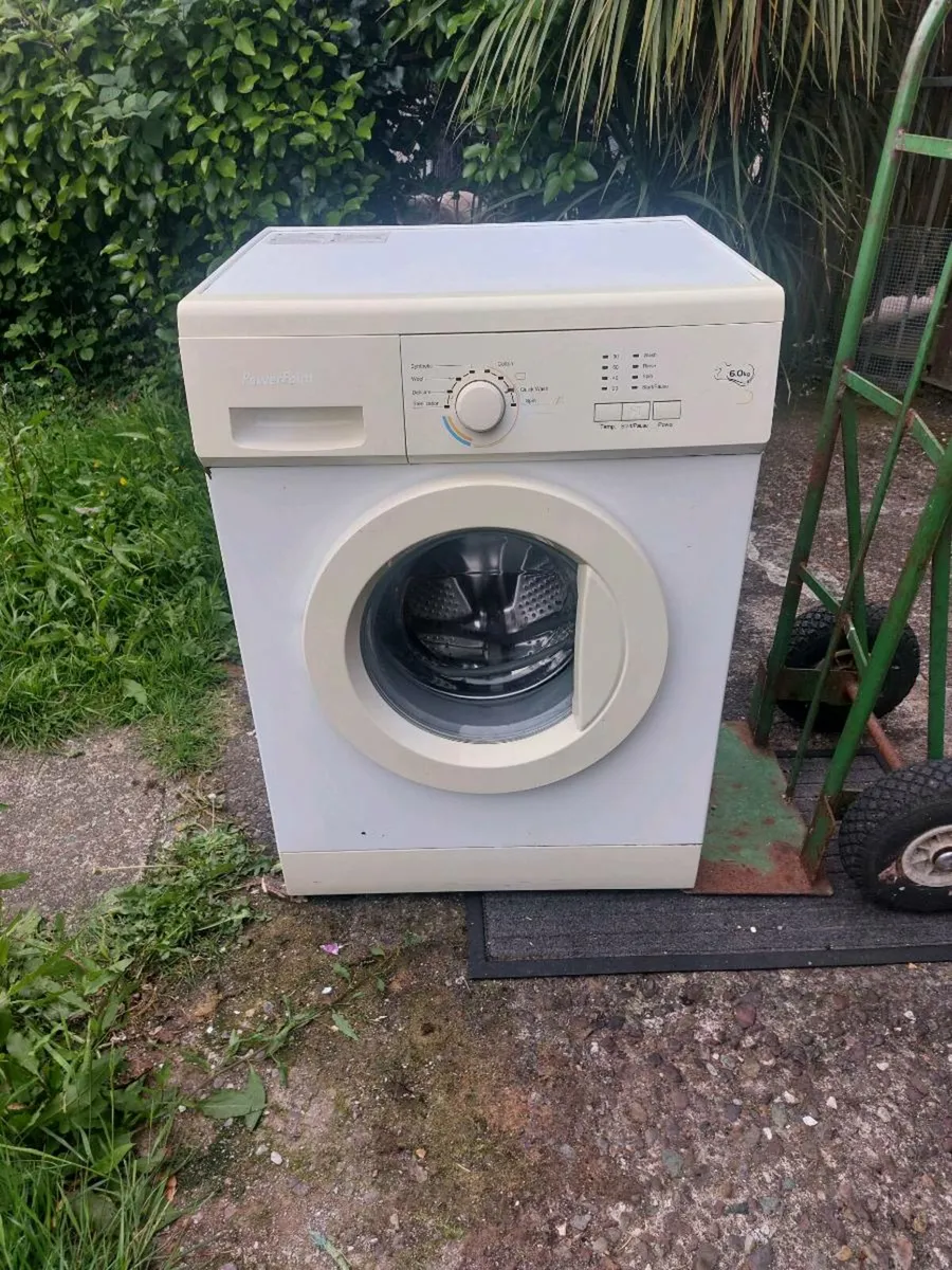 Washing machine - Image 1