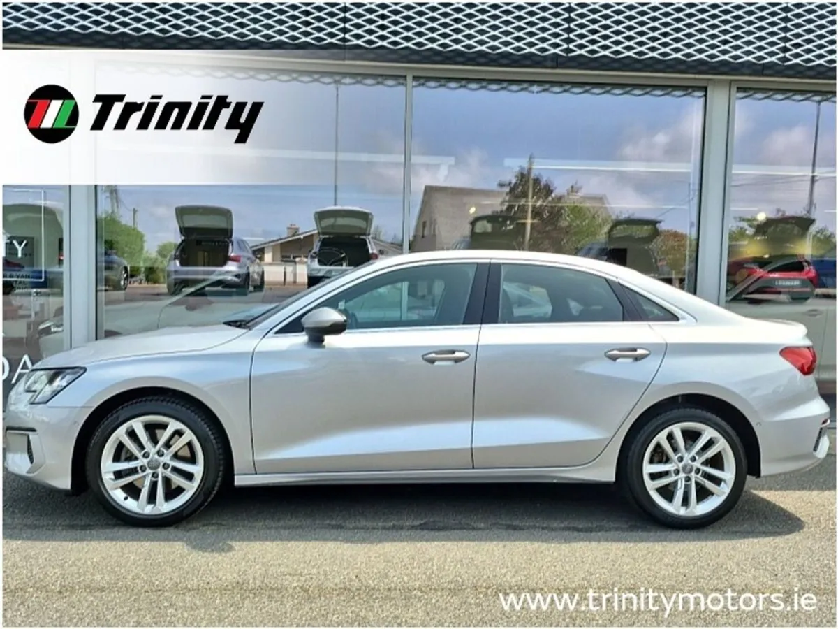 Audi A3 150BHP S Tronic SE Stunning Car Full Serv - Image 4
