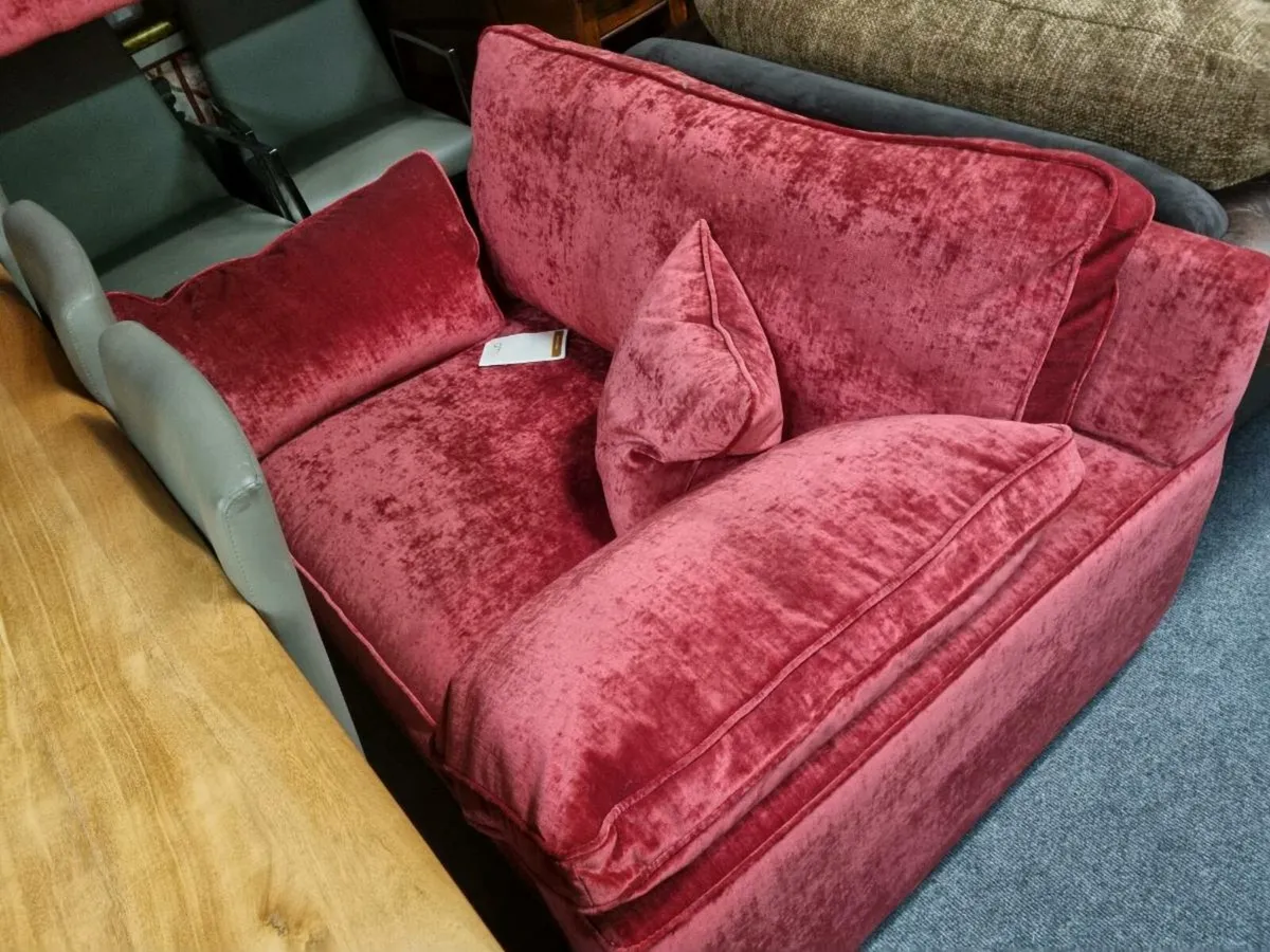 3 seater love seat and foot stool - Image 2
