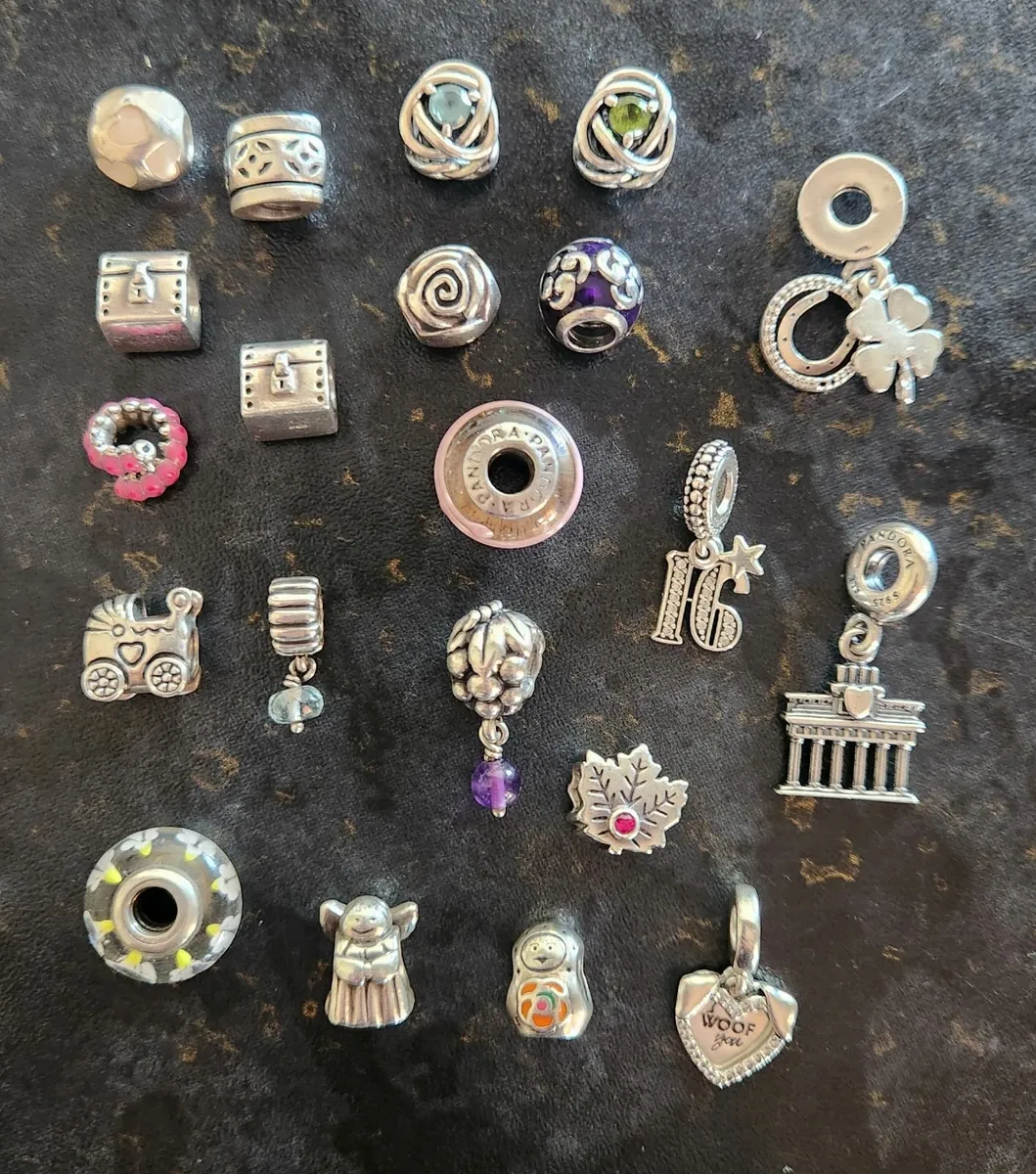 Pandora charms - Image 1