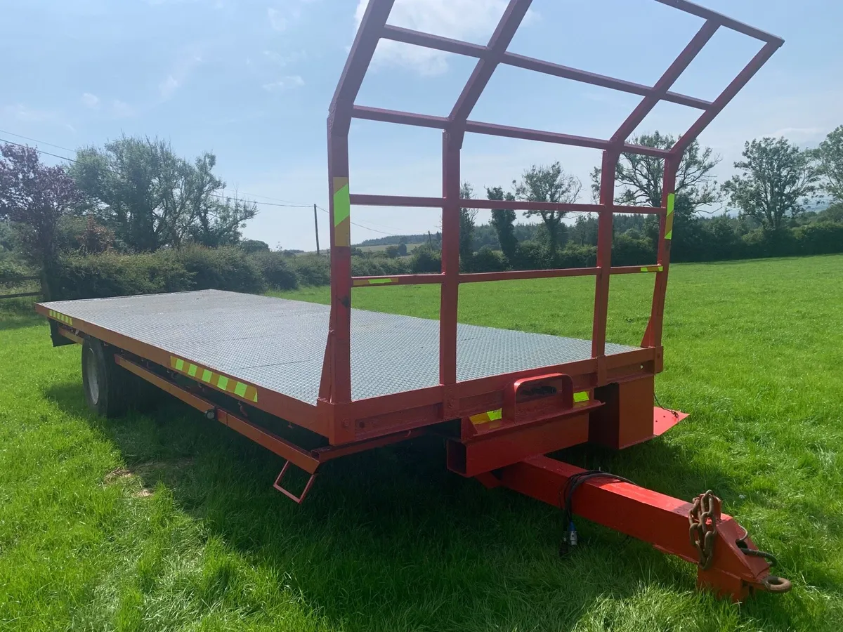 26ft bale trailer - Image 1