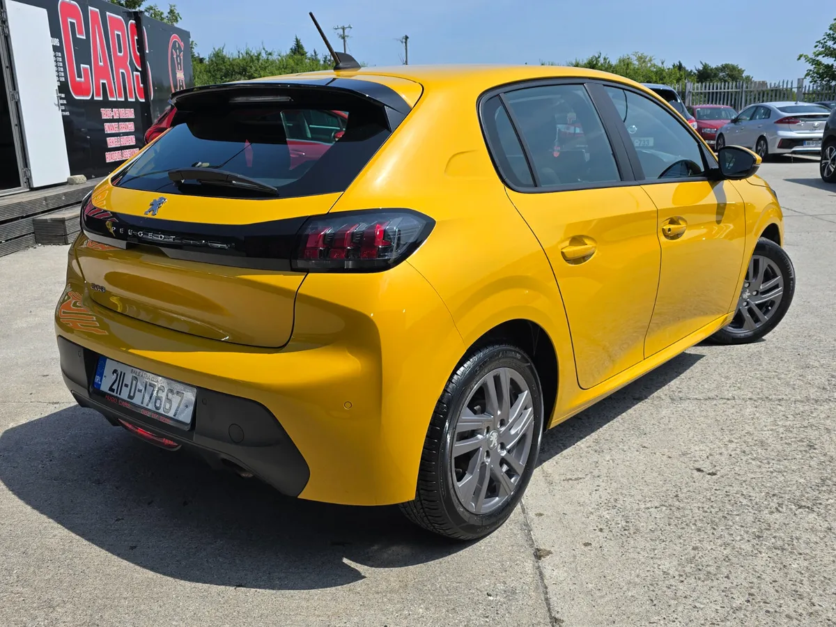 2021 Peugeot 208 1.2/1 owner/FSH/1yr warranty - Image 2