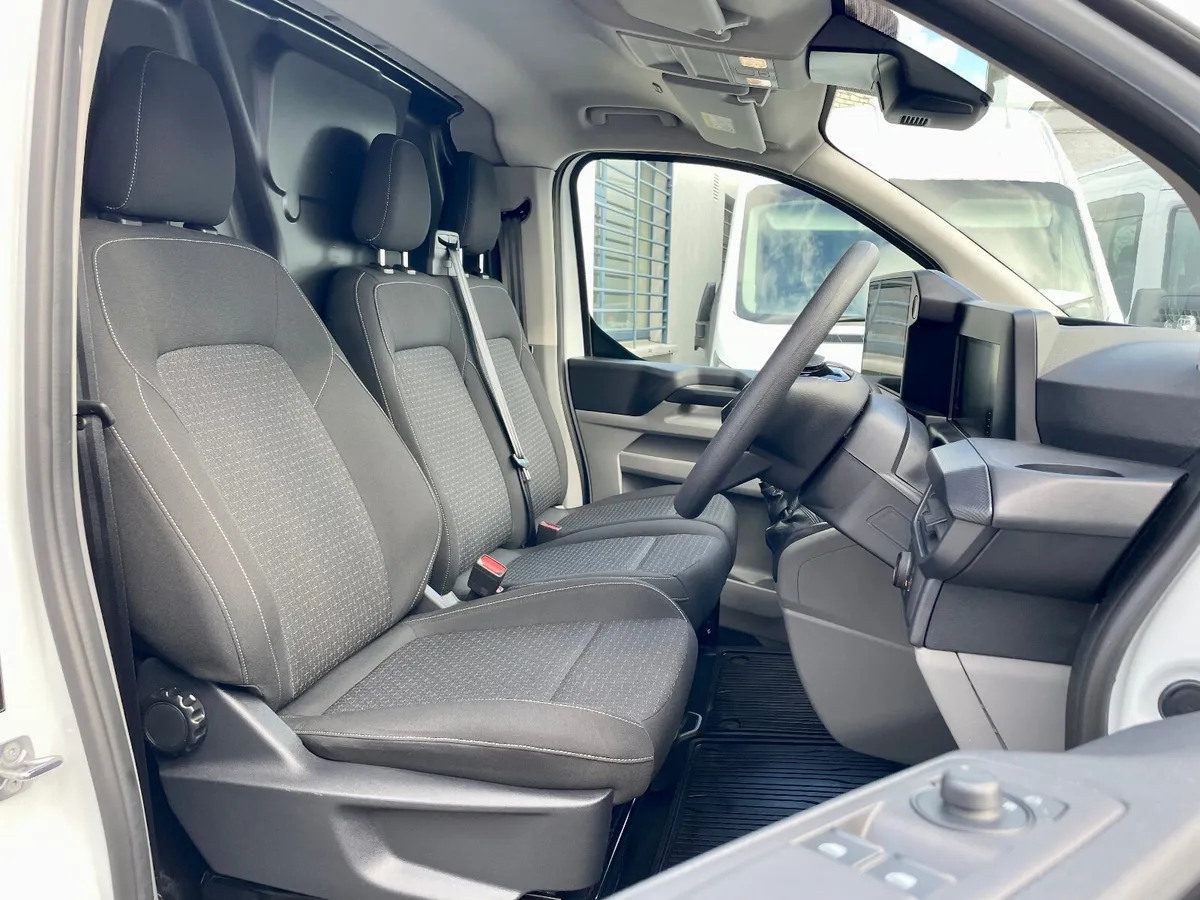 Ford Transit Custom 300S 2.0TDCI 136PS Trend,2024 - Image 4