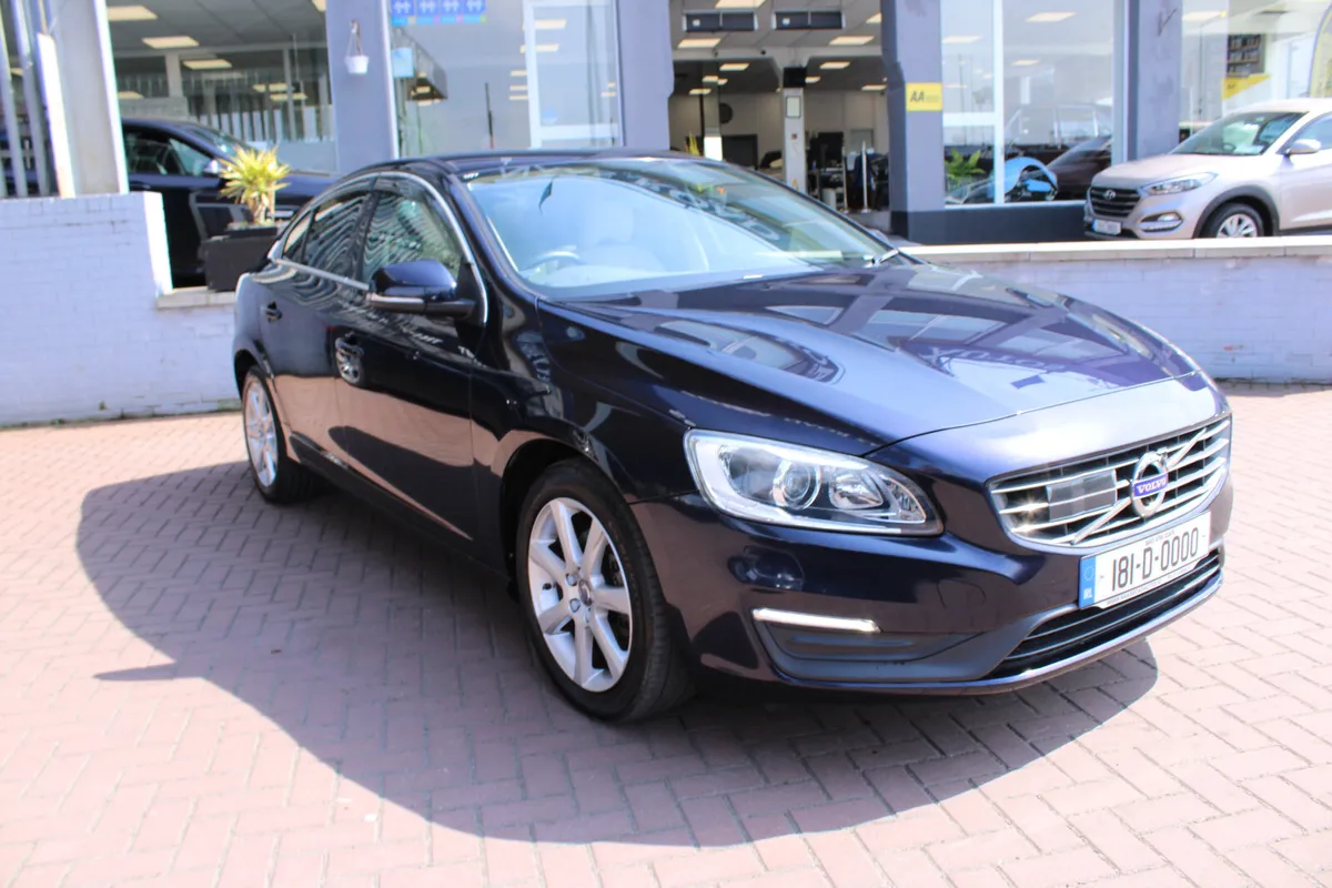 VOLVO S60 2.0D4 SE LUXURY 180BHP 4DR SALOON AUTOMA - Image 1