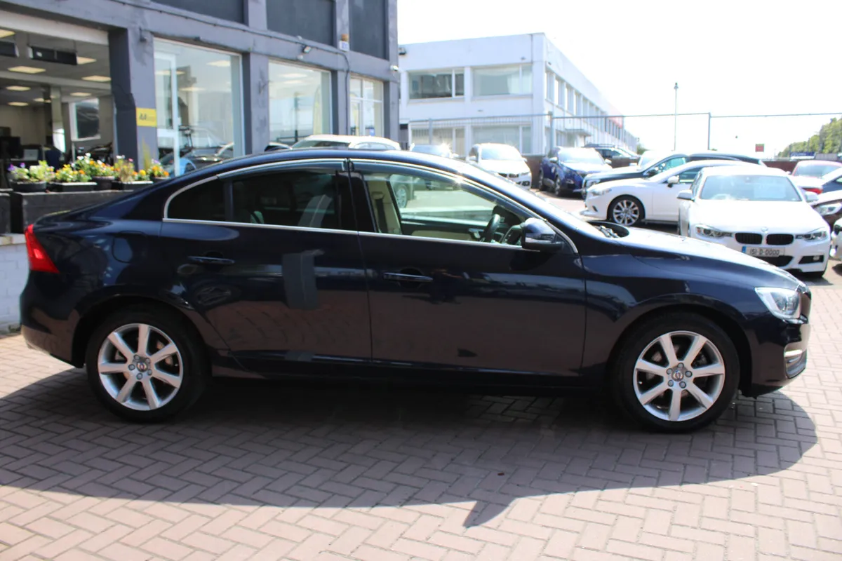 VOLVO S60 2.0D4 SE LUXURY 180BHP 4DR SALOON AUTOMA - Image 3