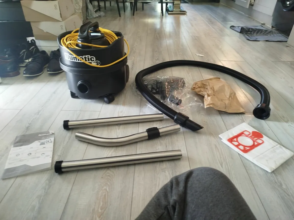 Hoover - Image 4