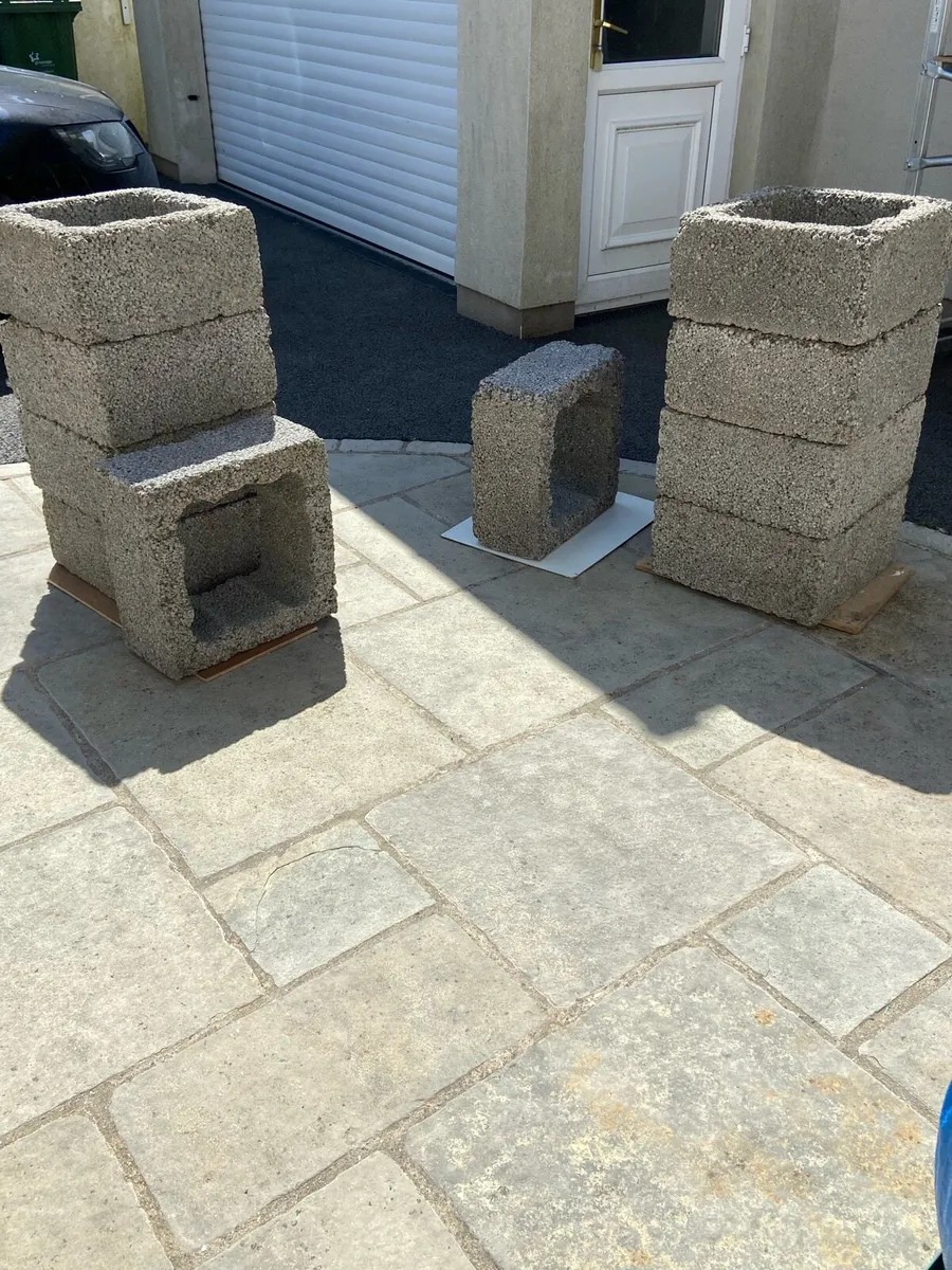 10 New Chimney Blocks. - Image 1