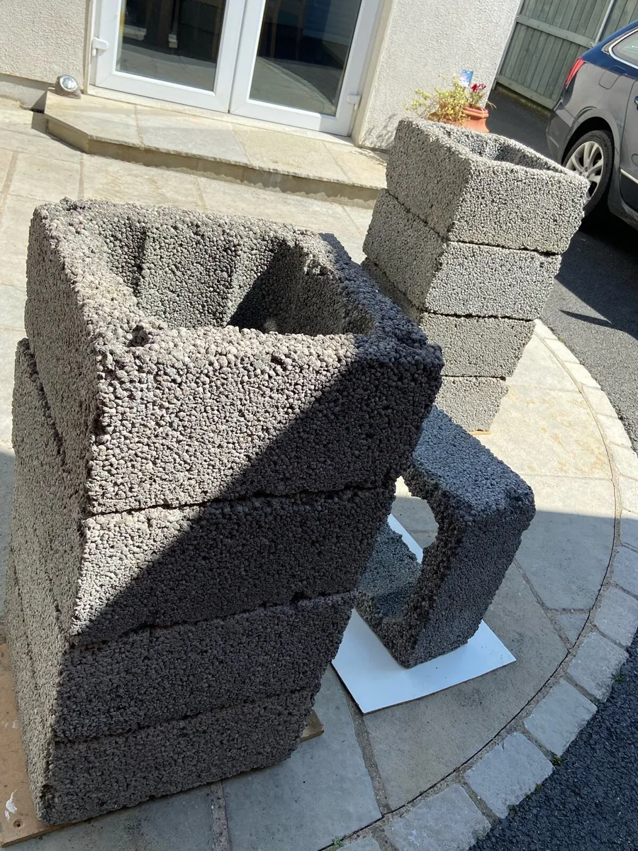 10 New Chimney Blocks. - Image 2