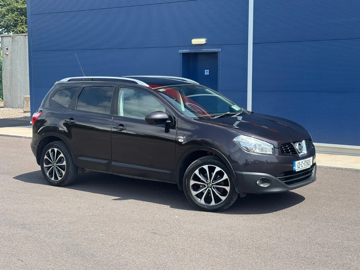 Nissan Qashqai+2 2012 N Tec  full glass roof - Image 3