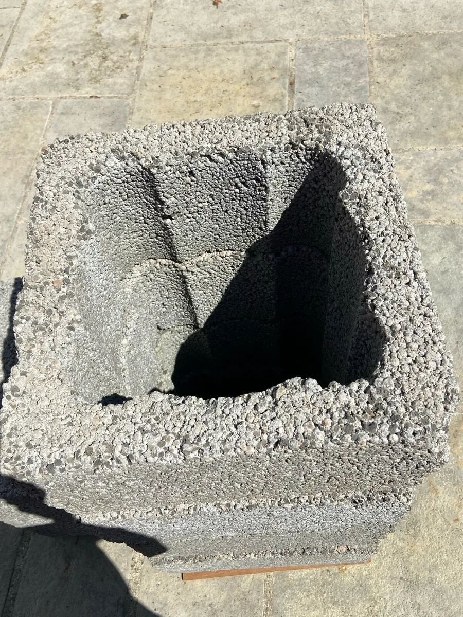 10 New Chimney Blocks. - Image 4