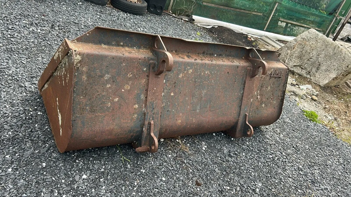 JCB teleporter bucket - Image 3