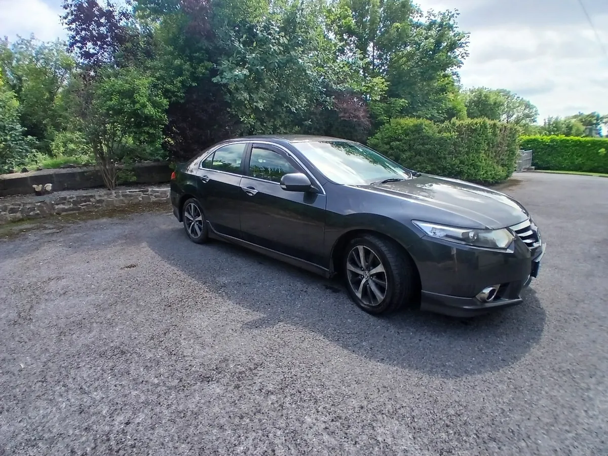 Honda Accord 2014 - Image 2