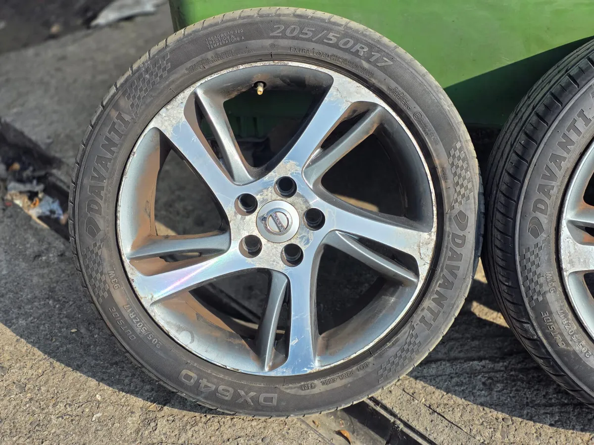 4 Genuine Volvo Alloys 17" 5X108 - Image 2