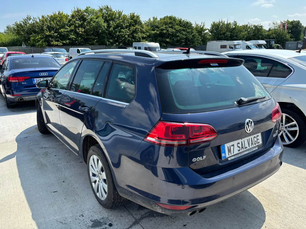 14 Golf 1.2 Tfsi Auto Leather Only 80km Drives - Image 4