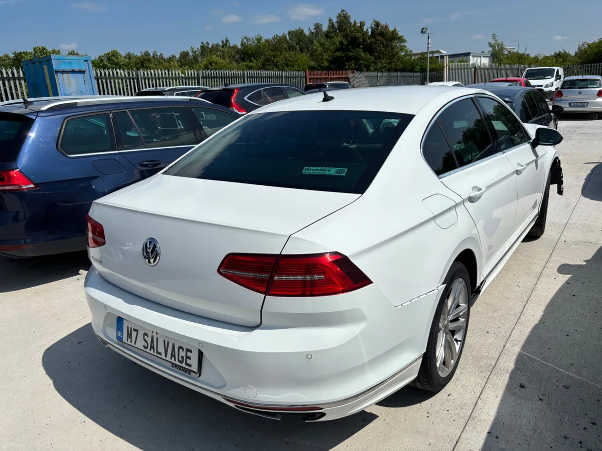 18 Passat HL Tdi Only 90km Starting - Image 3