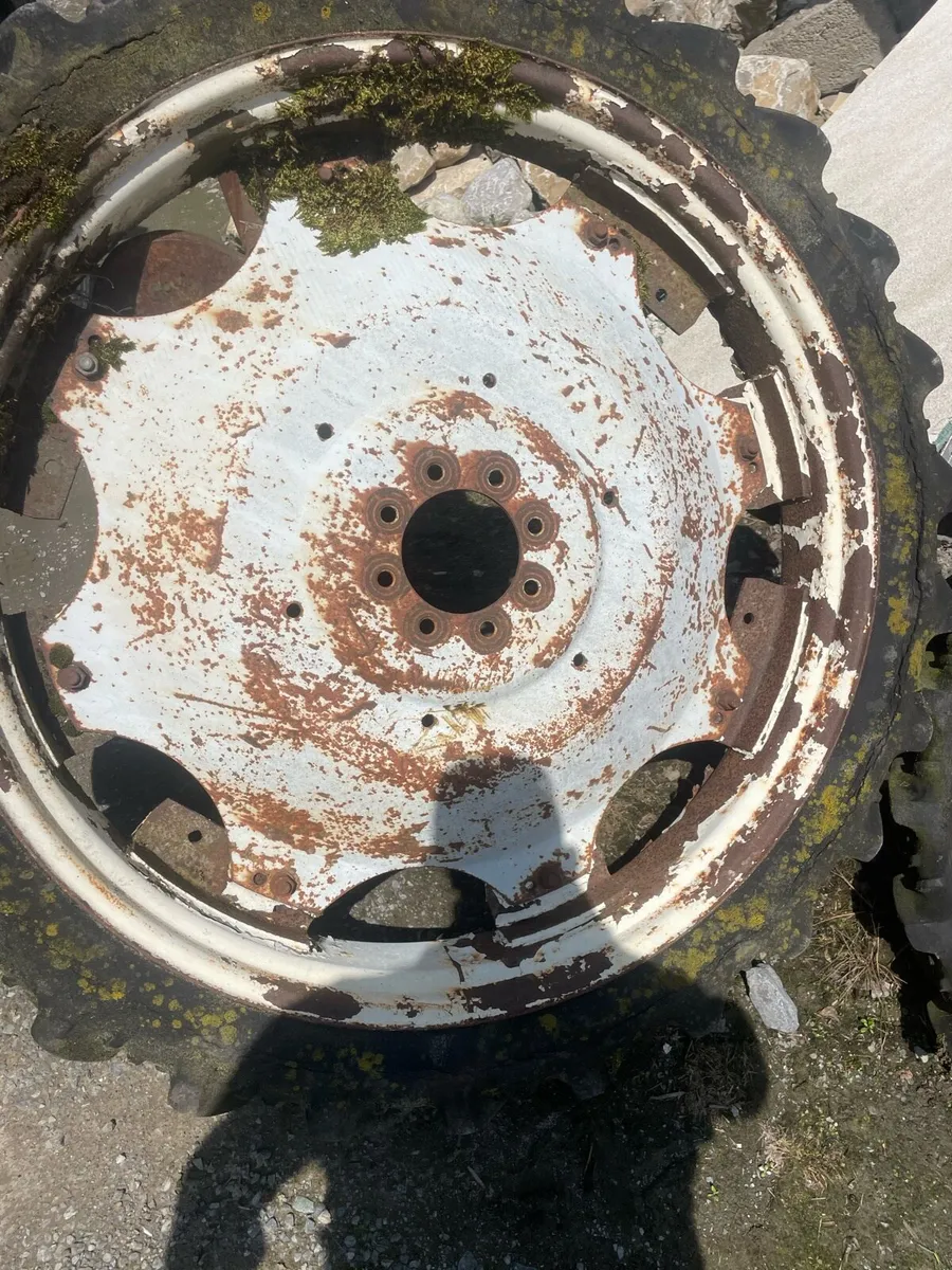 Row crops wheels - Image 1