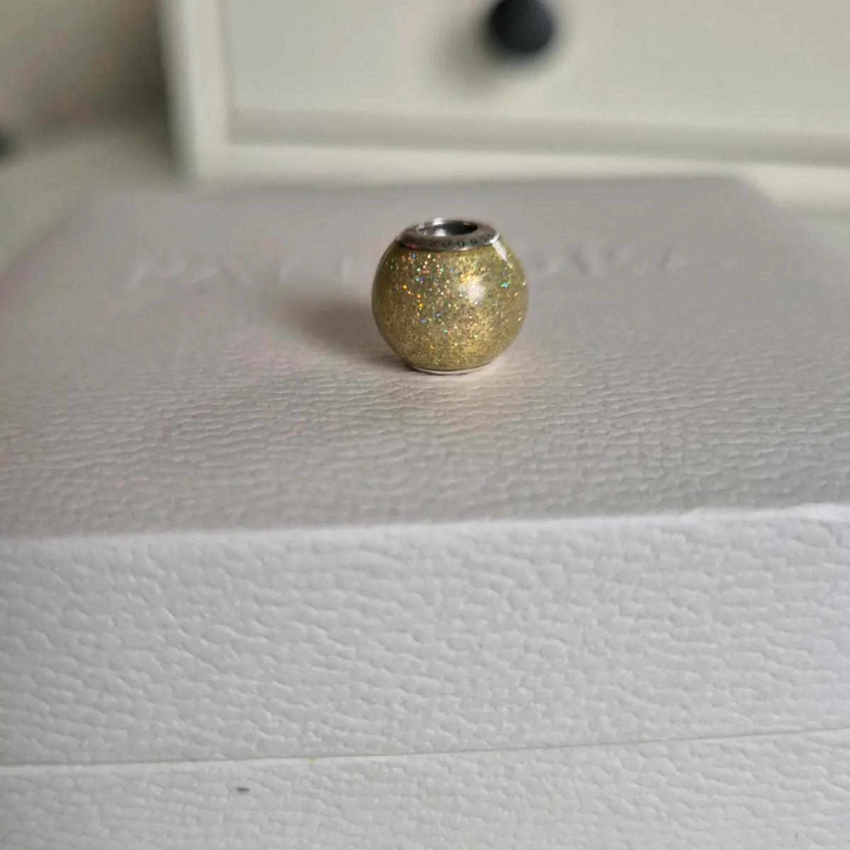 Pandora glitter charm - Image 1
