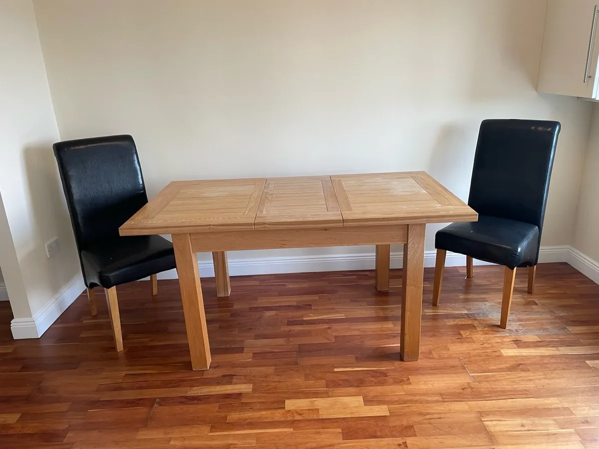 Dinning table (Expandable) + 4 Chairs - Image 3