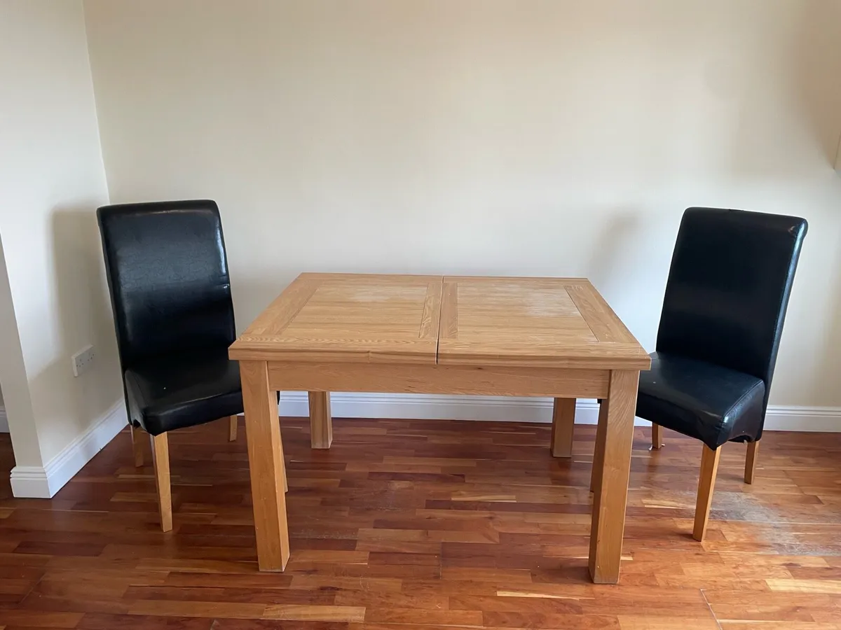 Dinning table (Expandable) + 4 Chairs - Image 4