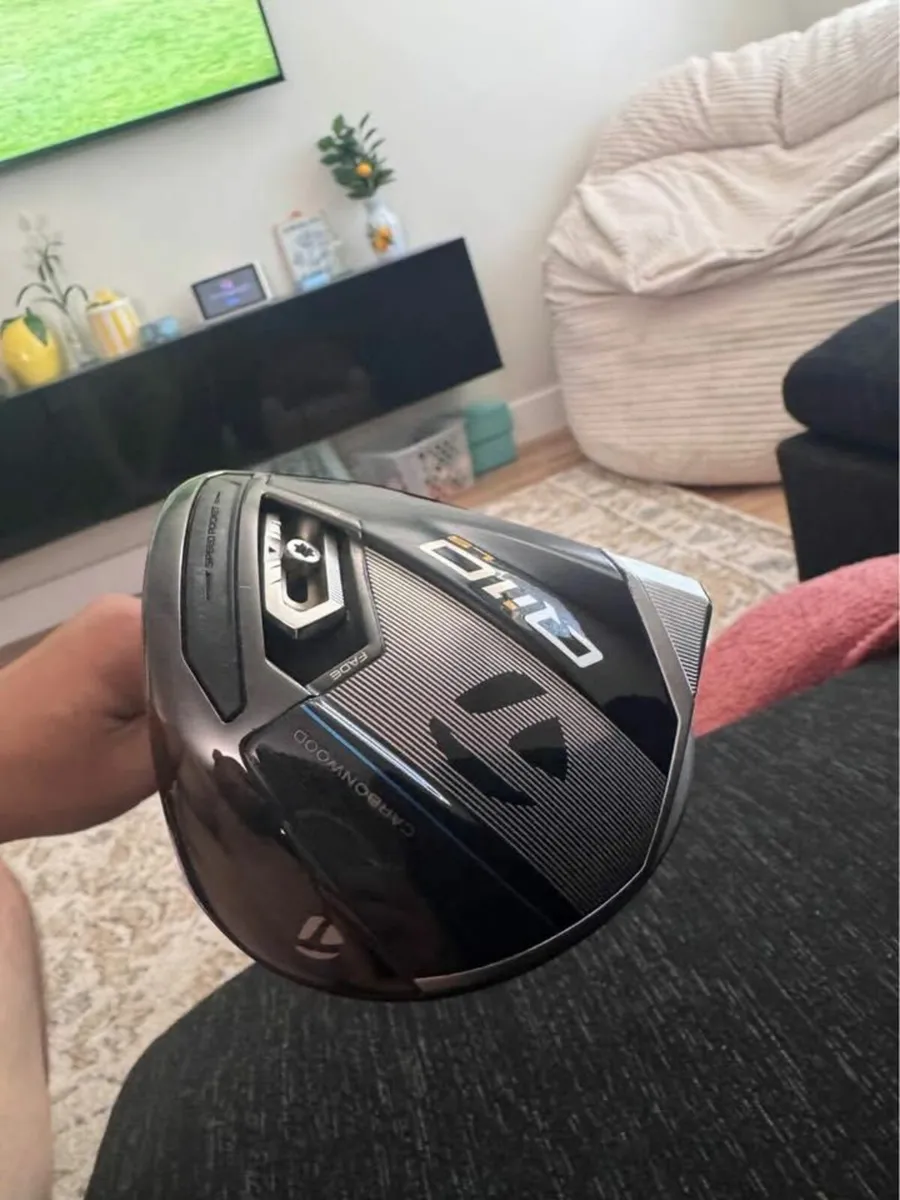 TaylorMade Qi10 LS 9” - Image 2