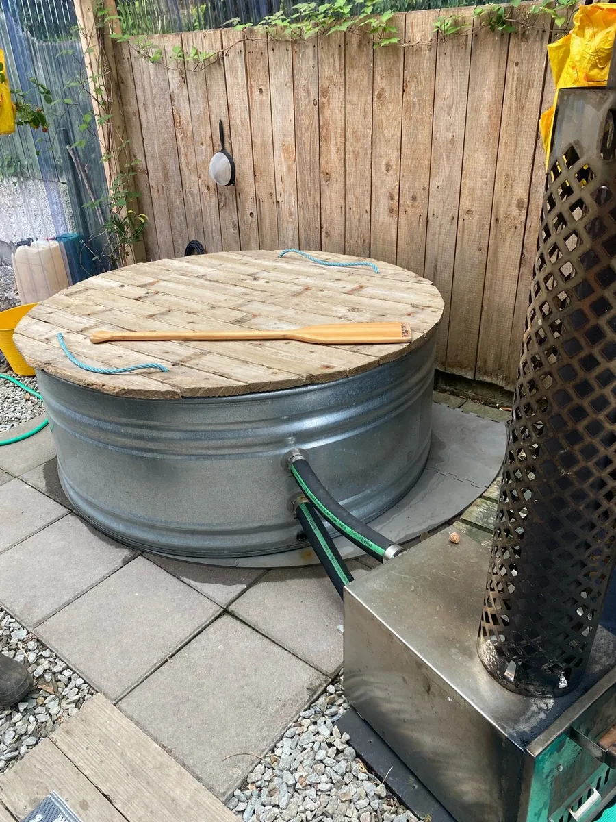 Hot tub