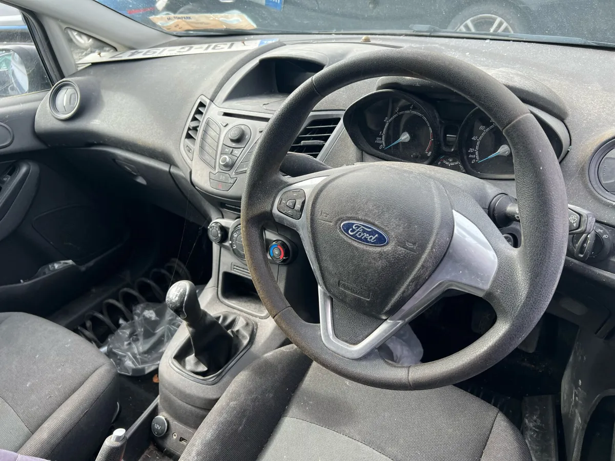 2013 Ford Fiesta 1.25 Petrol only 115 kms - Image 4