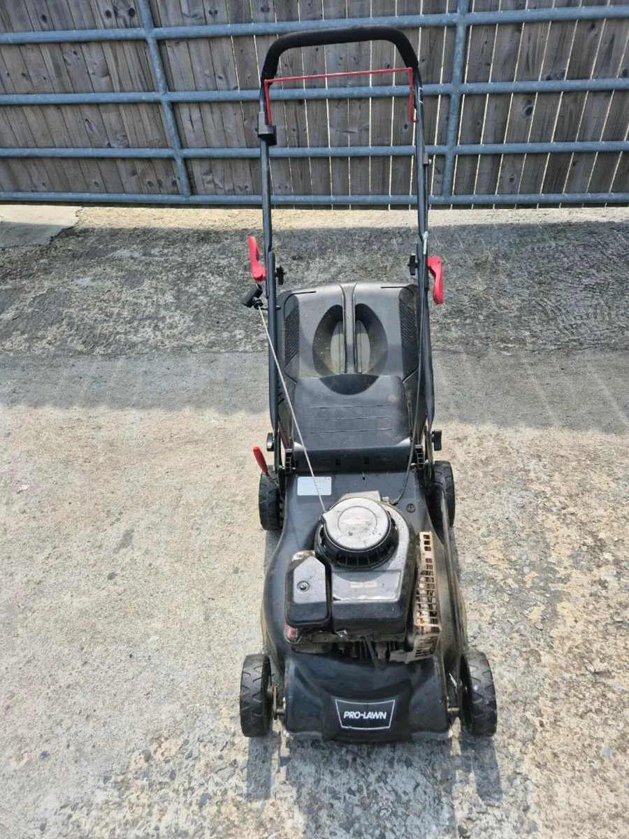 Por lawn push lawnmower - Image 1