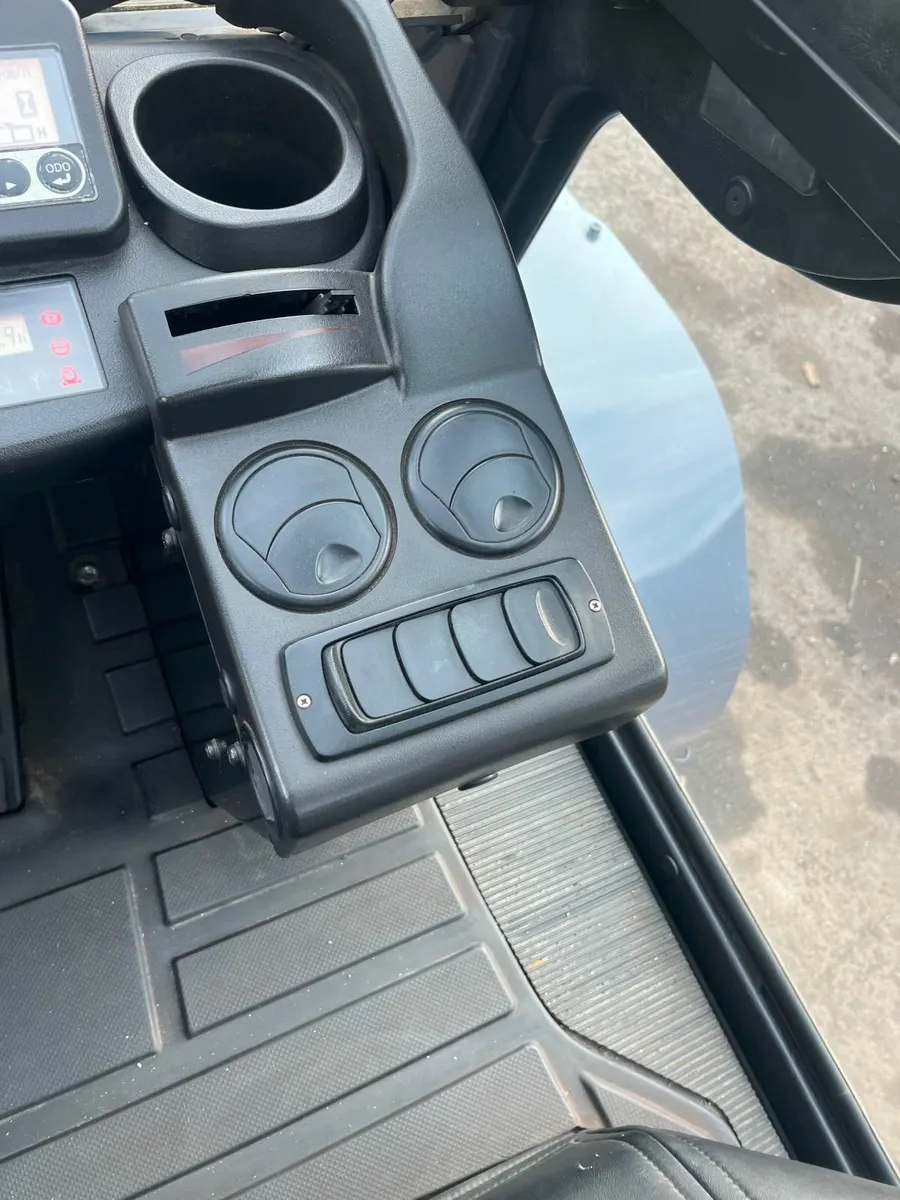 TOYOTA FORKLIFT 8 TON DIESEL - 8FD80N - Image 3