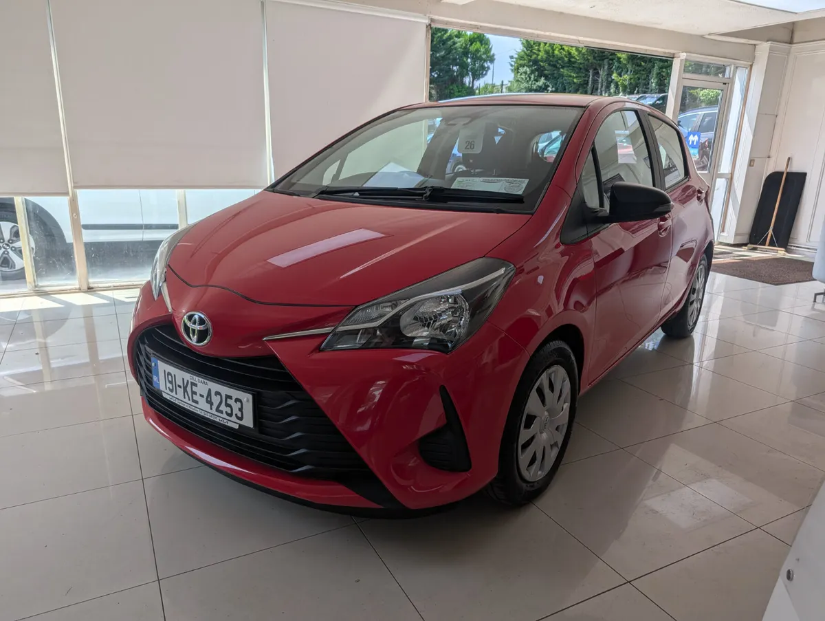 2019 Toyota Yaris - Image 1