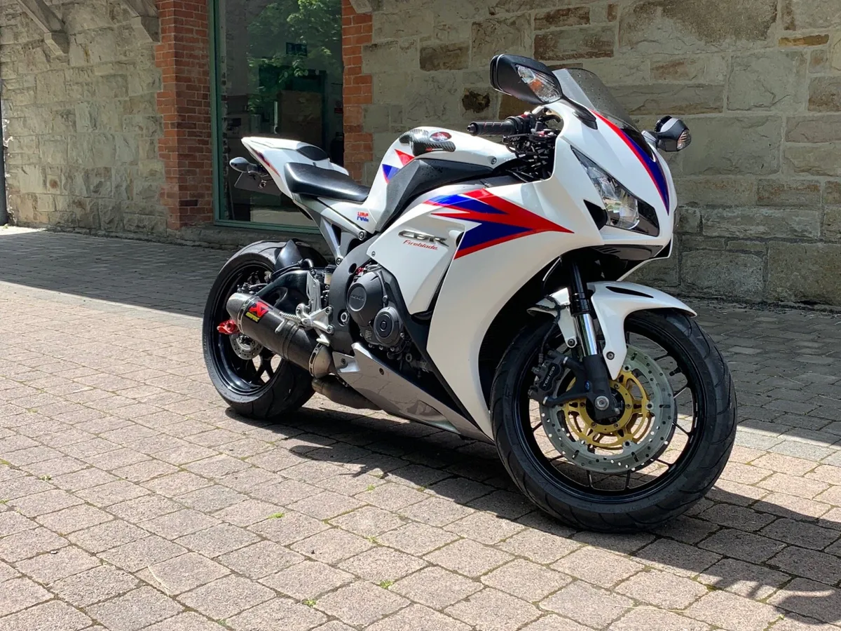 Honda Cbr 1000 fireblade - Image 2