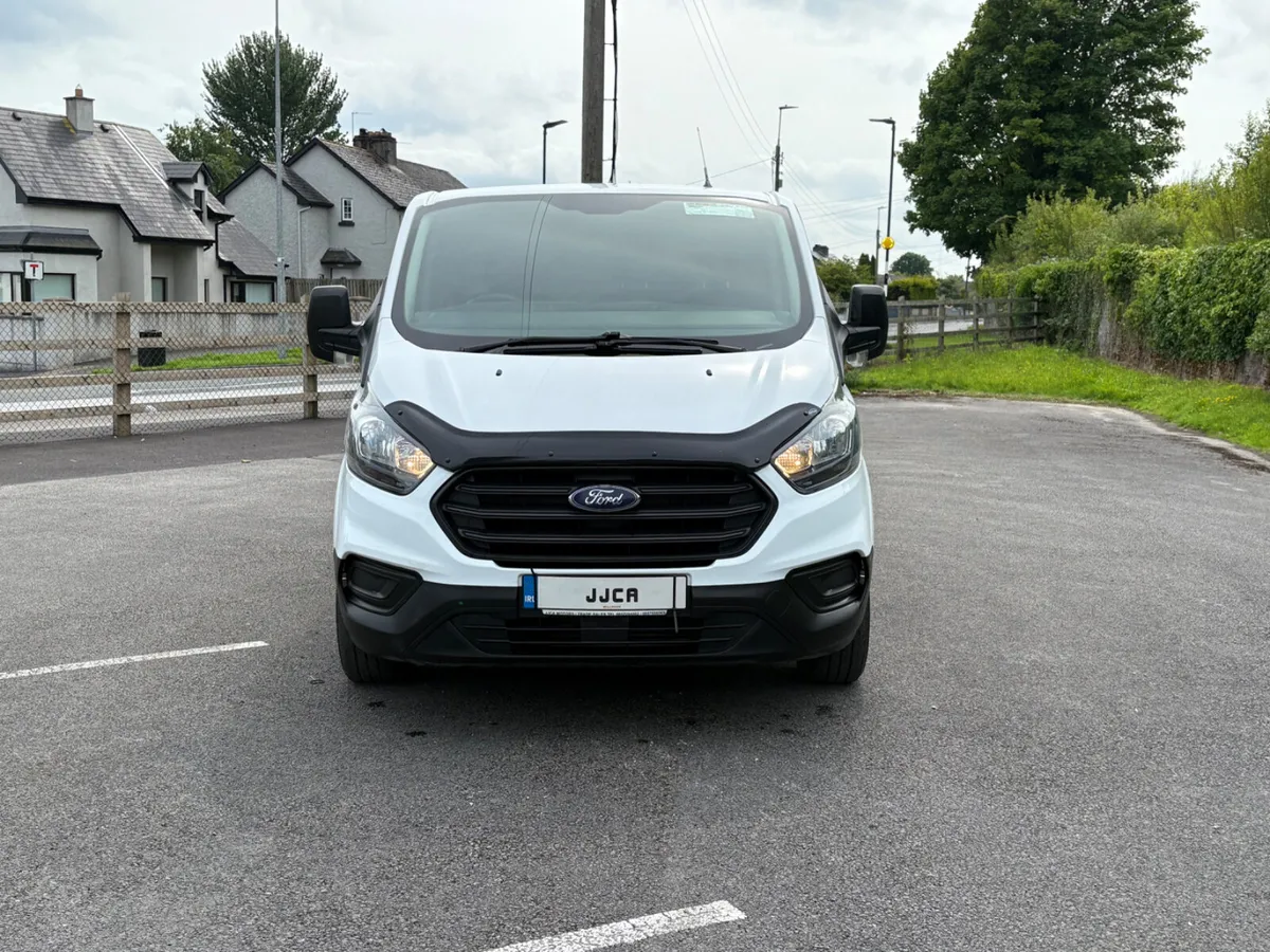 ABSOLUTELY IMMACULATE 2019 CUSTOM - Image 2