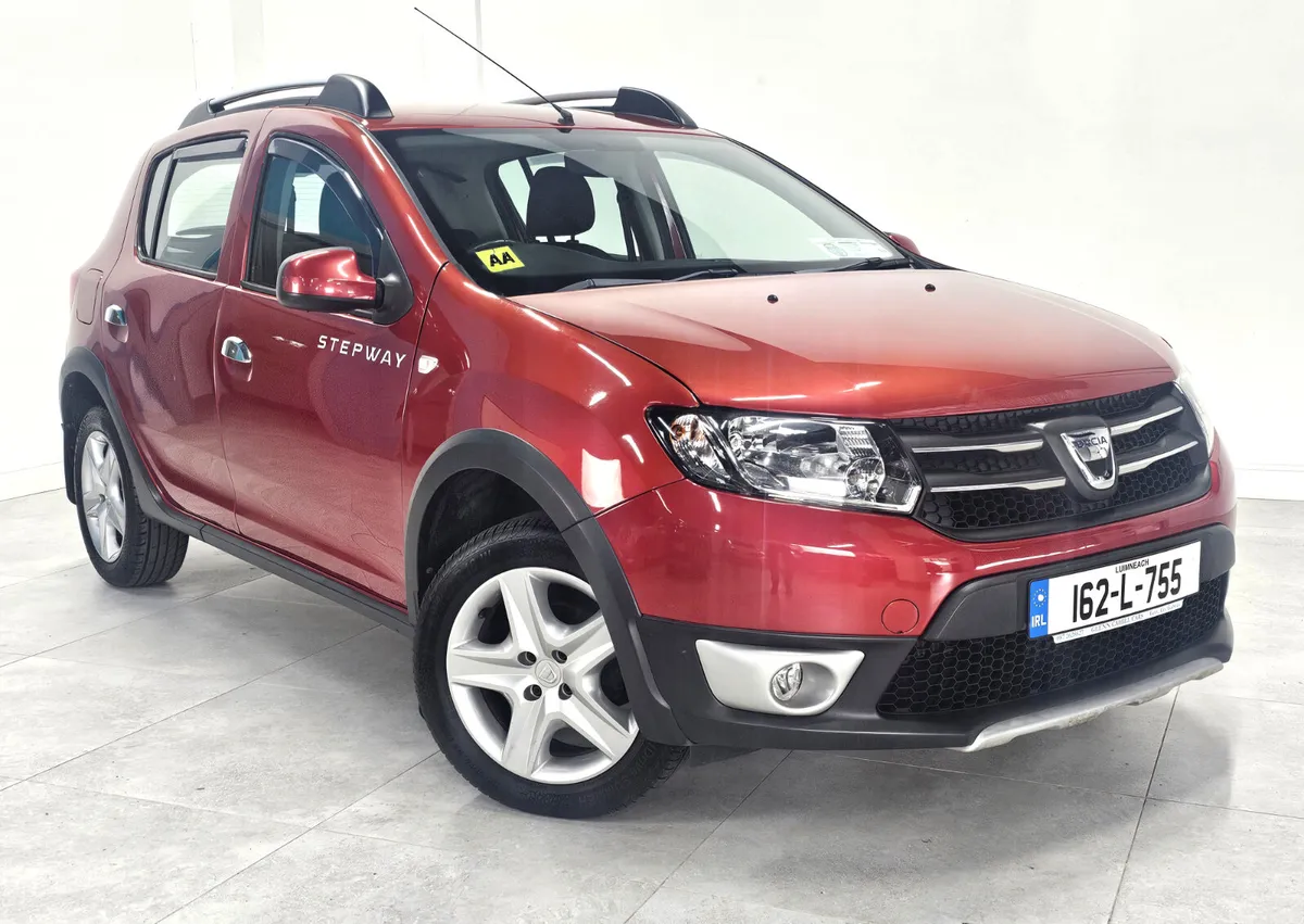 2016 Dacia Sandero Stepway 1.5 DCi Signature - Image 1