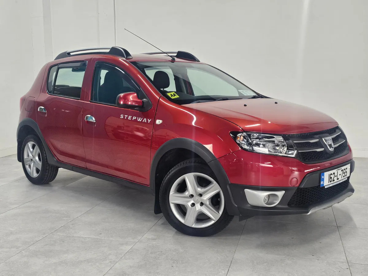 2016 Dacia Sandero Stepway 1.5 DCi Signature - Image 3