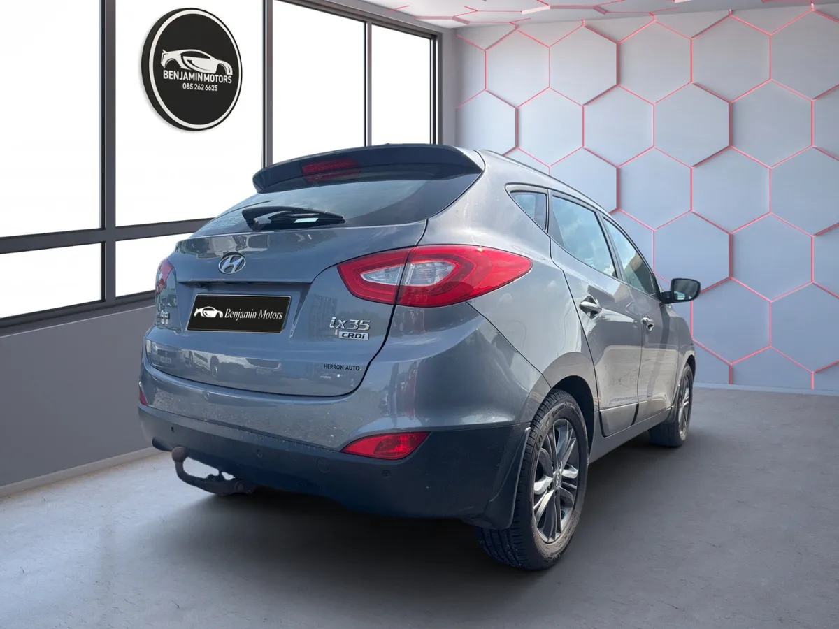 Hyundai ix35 2015 New Nct High Specs Low Miles - Image 3