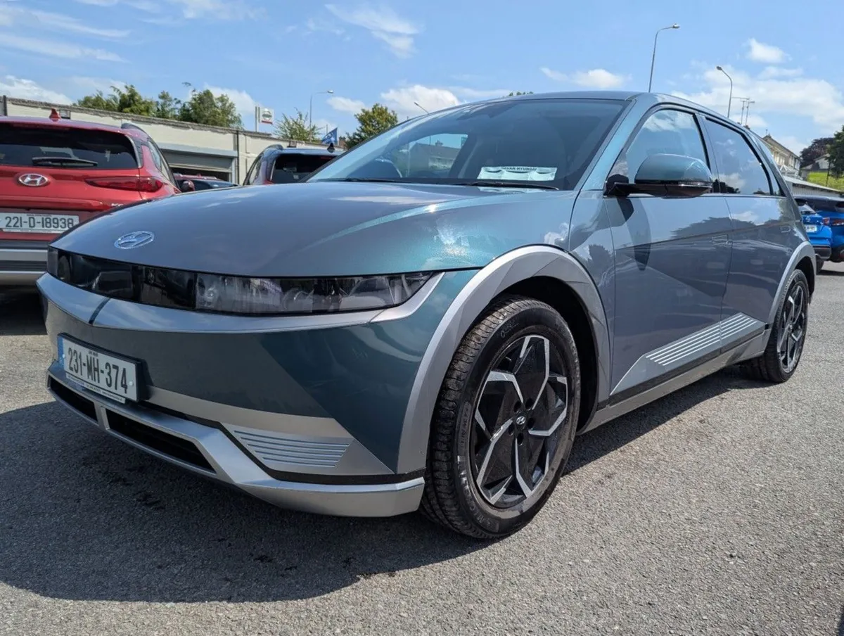 Hyundai Ioniq 5 77kw Premium Plus LE  long Range - Image 3