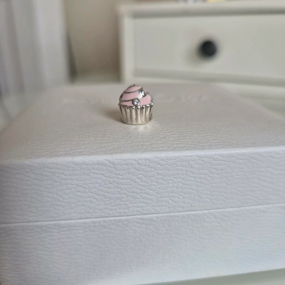 Pandora charm - Image 1