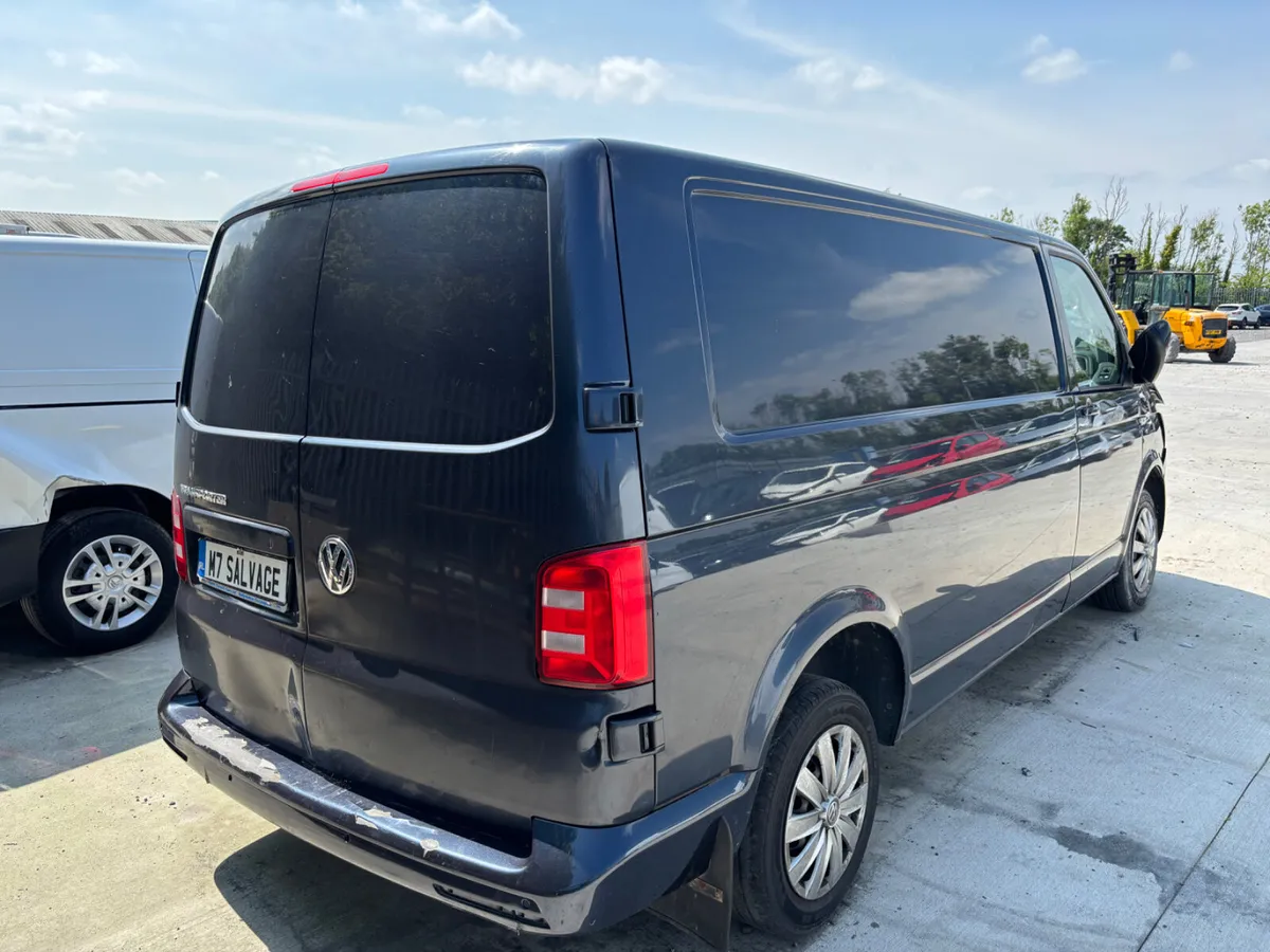 19 Transporter Tdi 230km Starting - Image 3