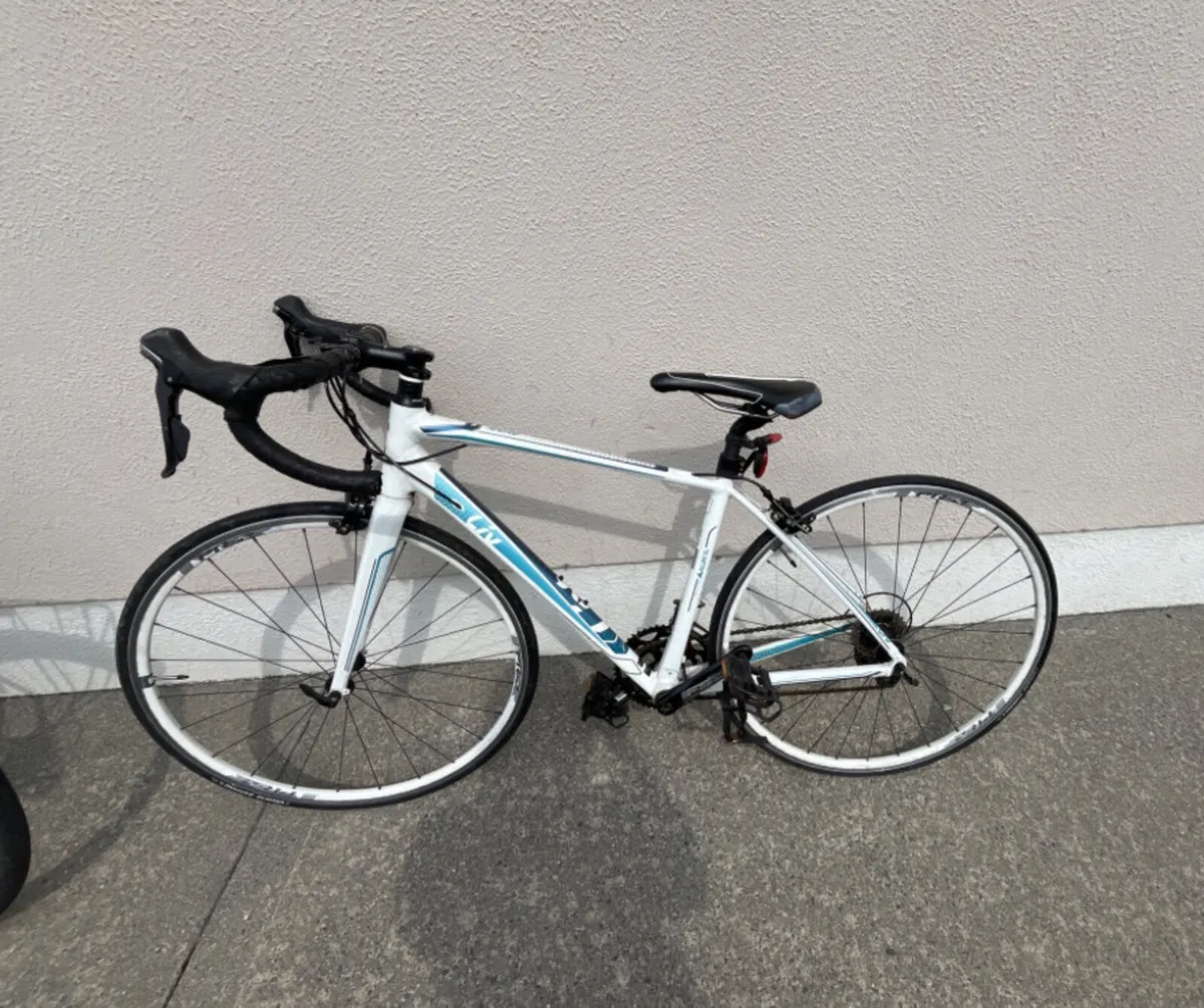 Road Bike – Liv by Giant – Great Condition