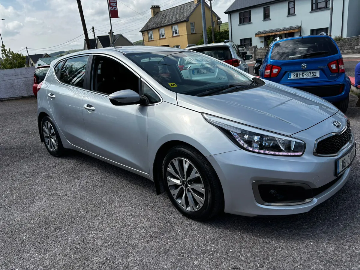Kia Ceed 2018 - Image 2
